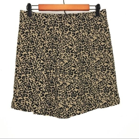 FREE PEOPLE Leopard Mini Skirt Size 6 - Picture 2 of 7